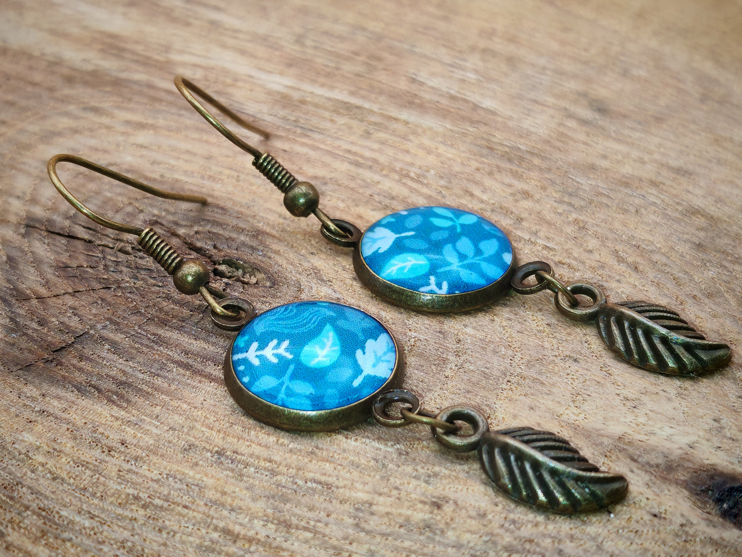 Boucles d’oreilles – Murmures d’ombre bleue