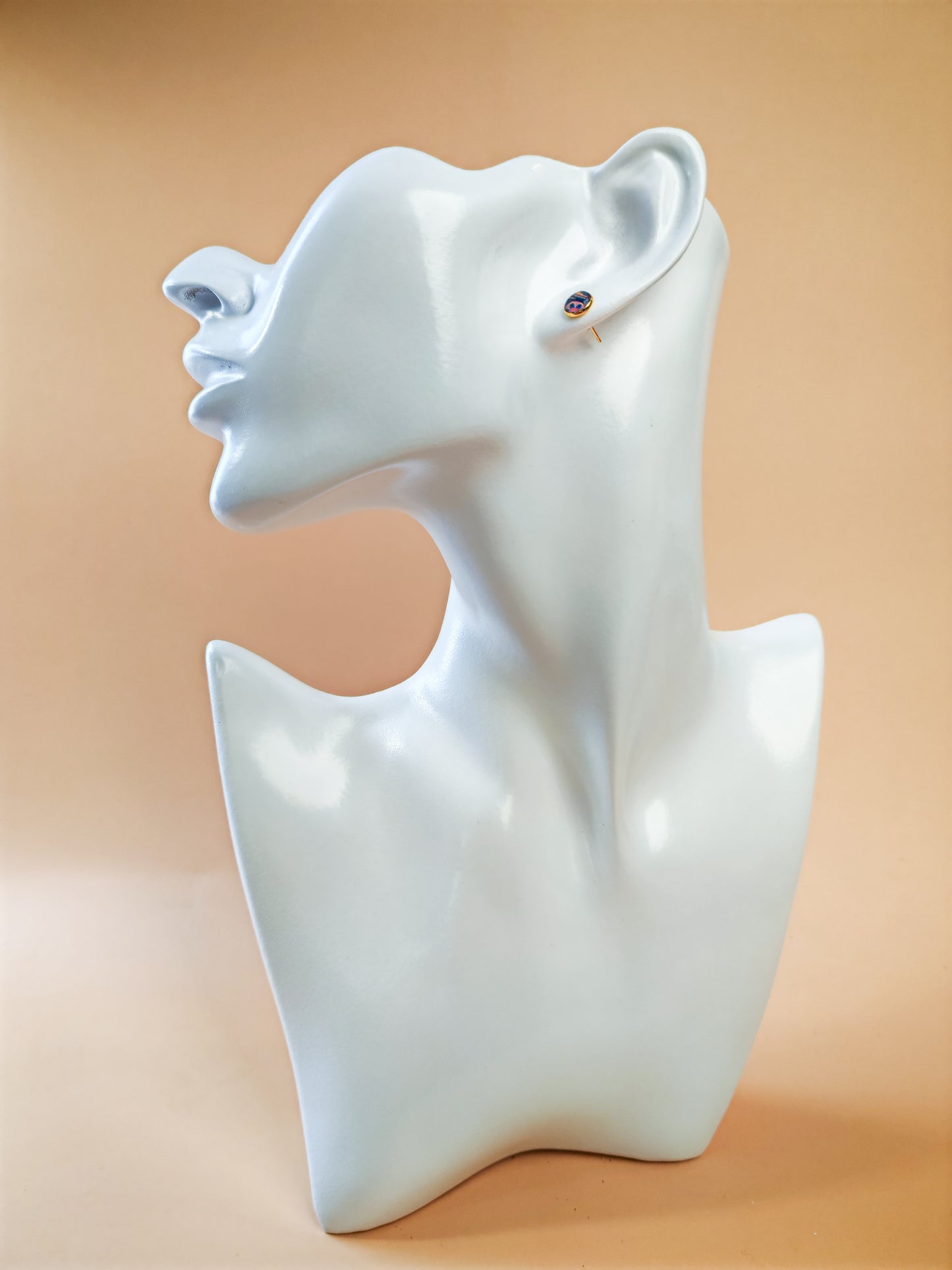 Clous d'oreilles - Fleurs de soie et reflets d’Orient