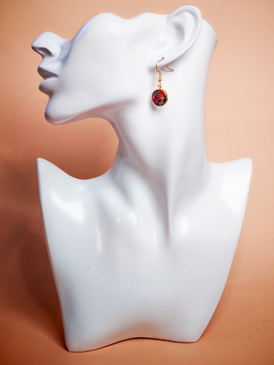 Boucles d’oreilles – Confettis joyeux sur fond noir