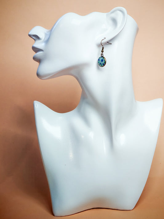 Boucles d’oreilles – Rosace d’orient en bleu profond