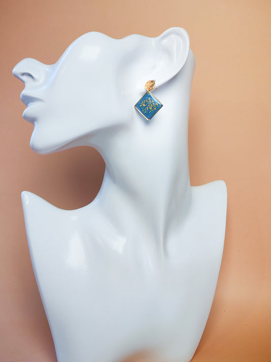 Boucles d’oreilles – Reflets célestes et éclats d’or