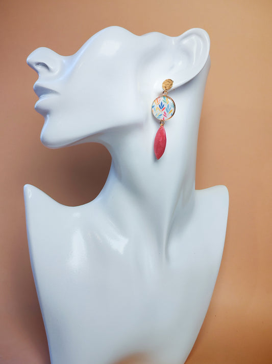 Boucles d’oreilles – Feuilles en fête et goutte framboise