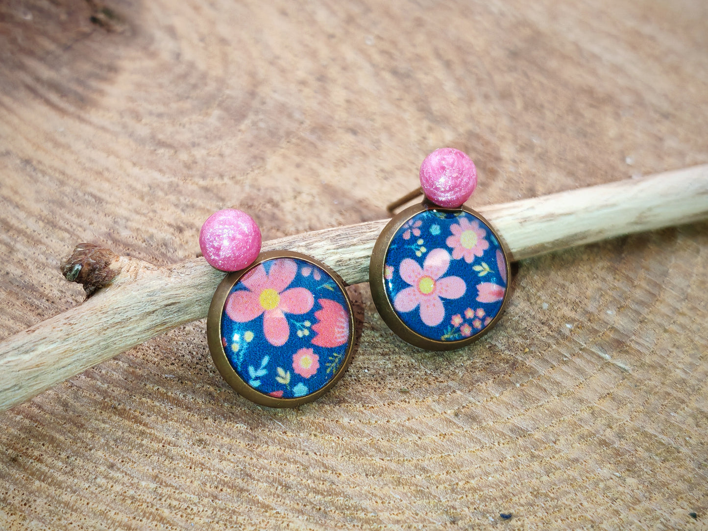 Clous d’oreilles – Floraison douce sur nuit tendre