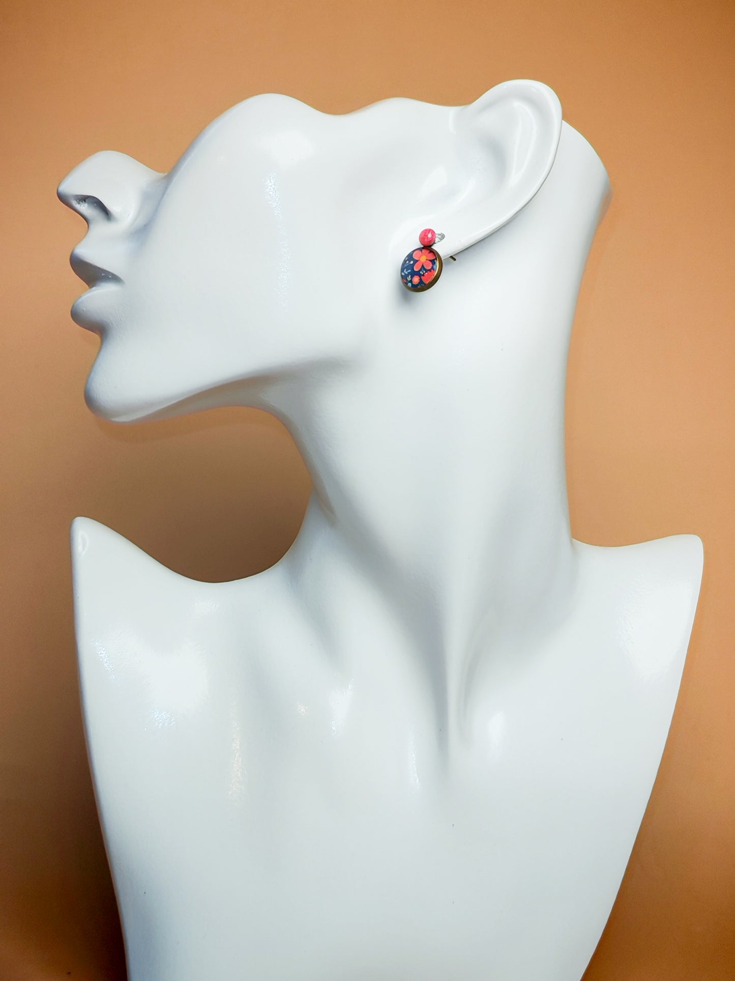 Clous d’oreilles – Floraison douce sur nuit tendre