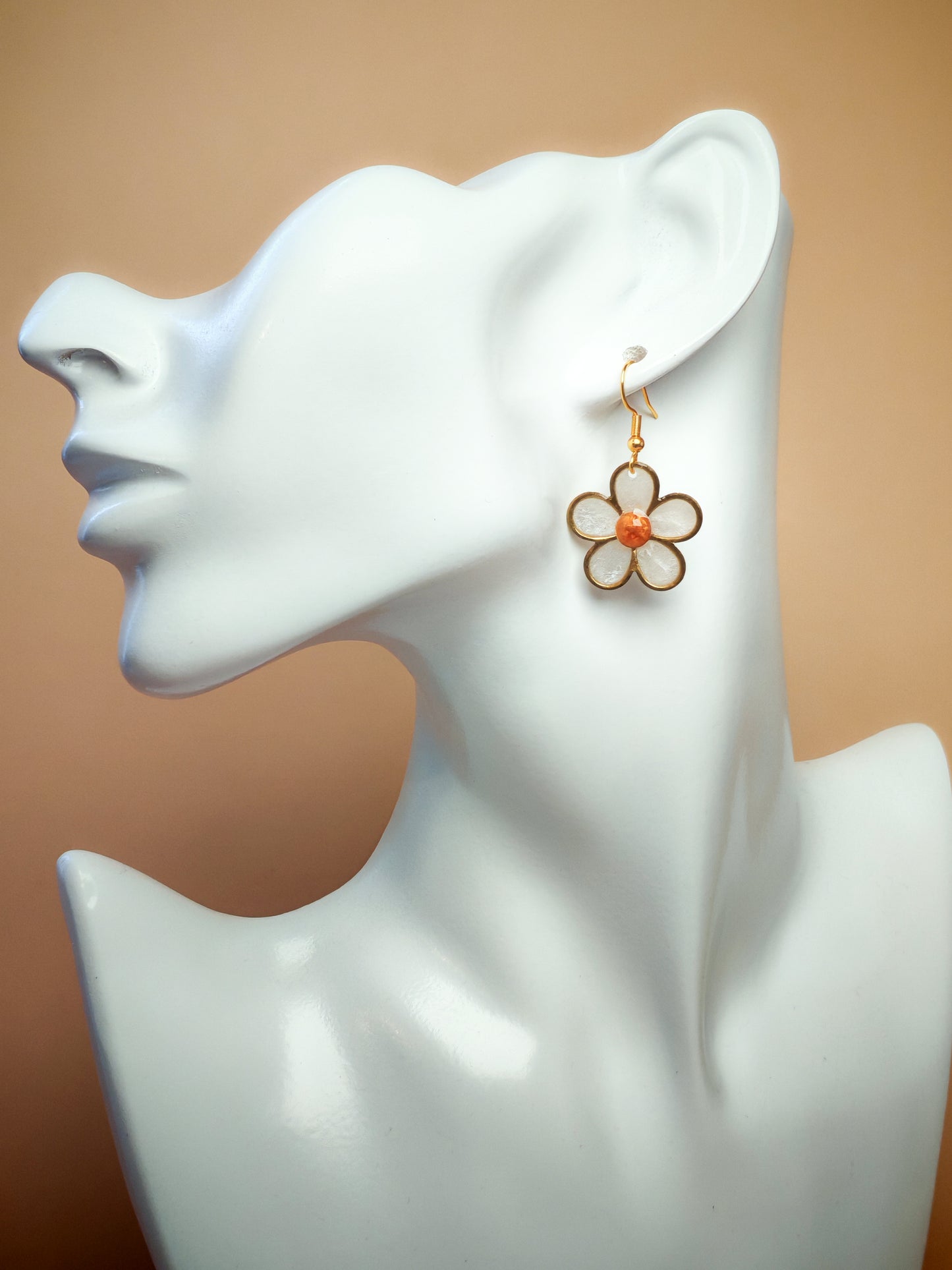Boucles d’oreilles – Fleurs pigmentées