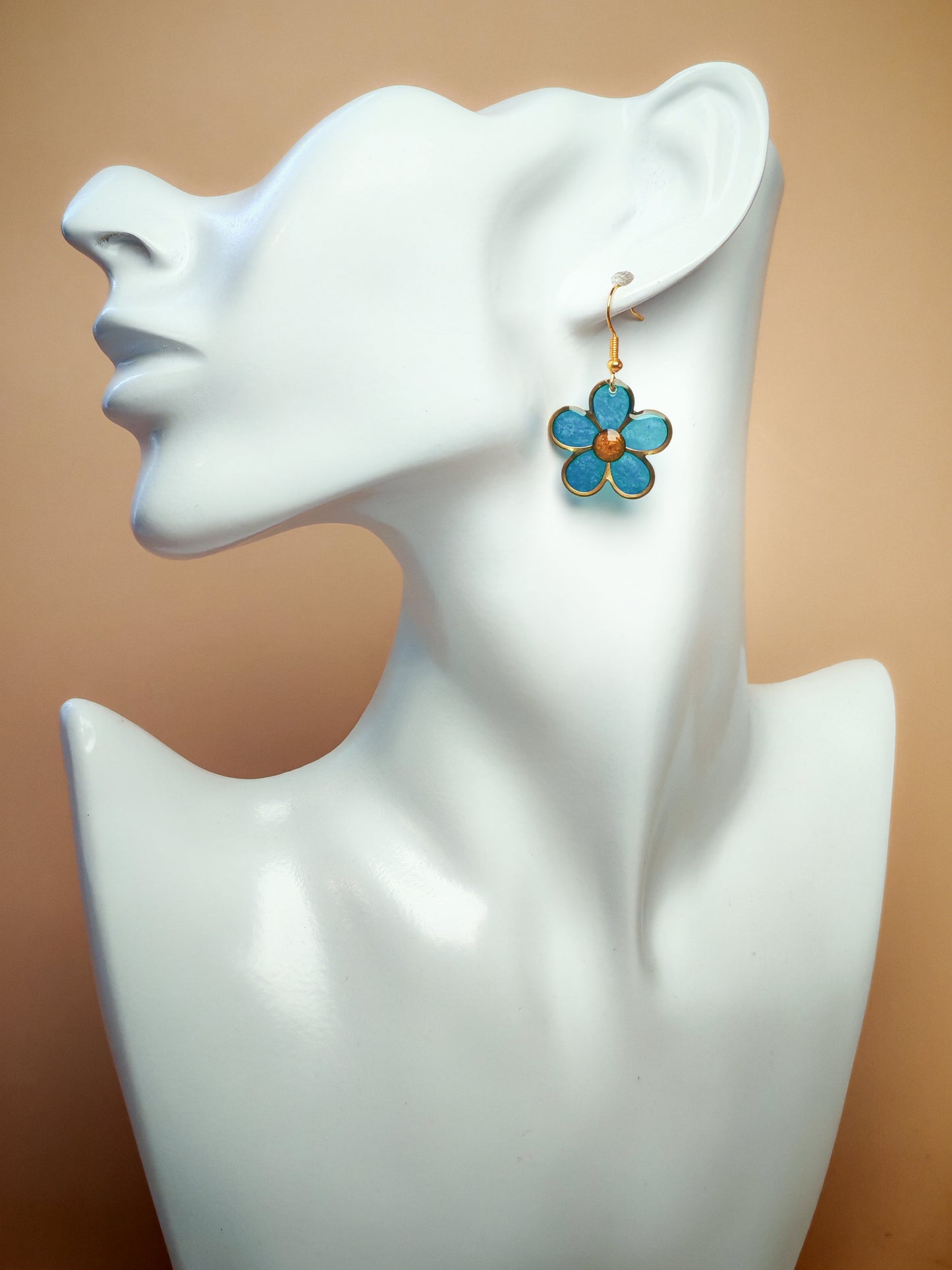 Boucles d’oreilles – Fleurs pigmentées