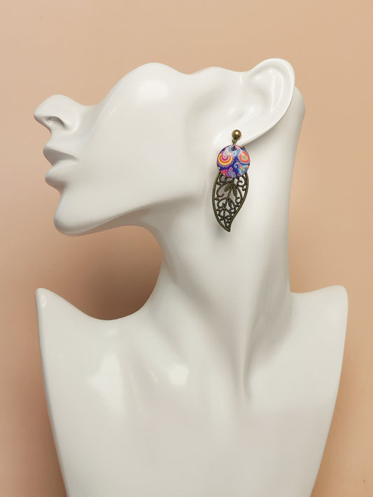 Boucles d’oreilles – Feuilles bronze et tourbillons violets