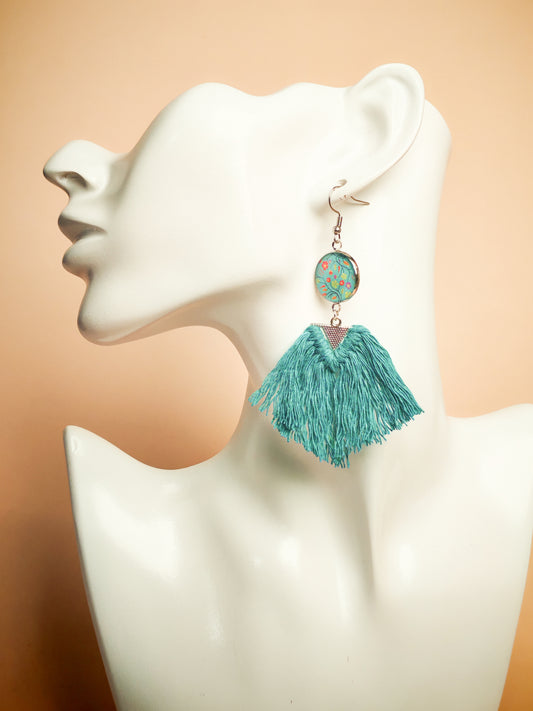 Boucles d’oreilles – Bohème assumée aux fleurs turquoise