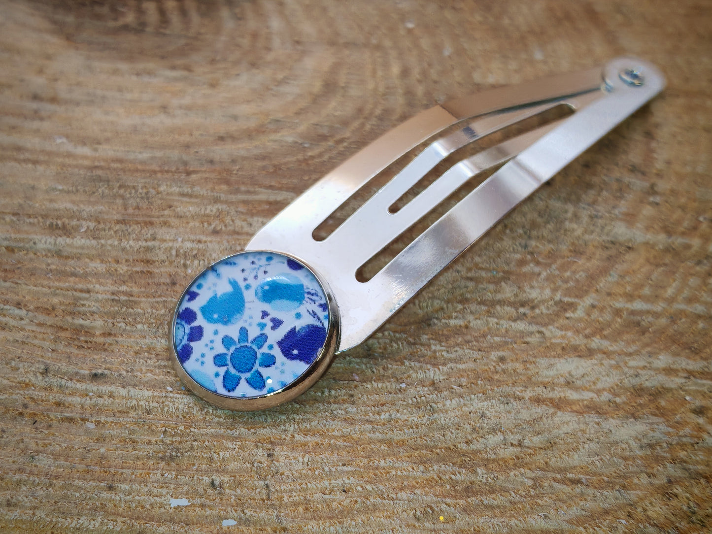 Barrette – Fleurs bleues délicates