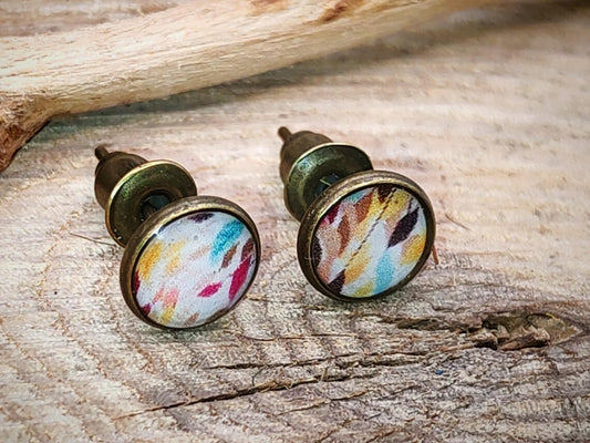 Clous cabochon de 6 mm – Feuilles colorées sur fond ivoire