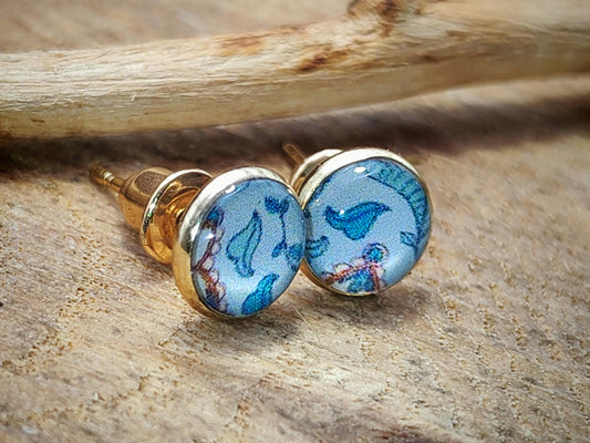 Clous d'oreille, cabochon de 6mm de diamètre en résine sur imprimé, fait main