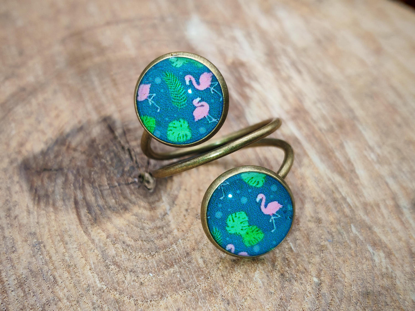 Ensemble bague et boucles d'oreille, métal et cabochon en résine sur imprimé, fait main