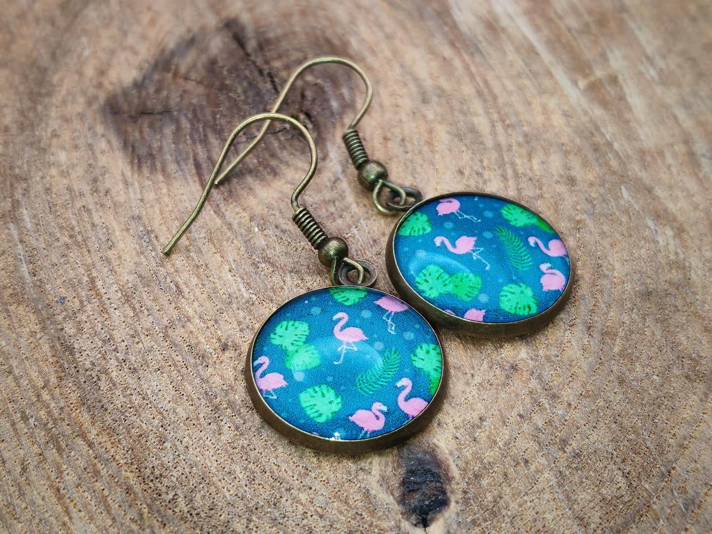 Ensemble bague et boucles d'oreille, métal et cabochon en résine sur imprimé, fait main