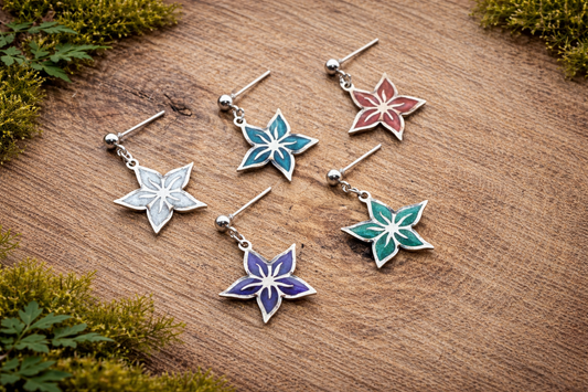 Boucles d’oreilles – Fleurs étoilées argentées