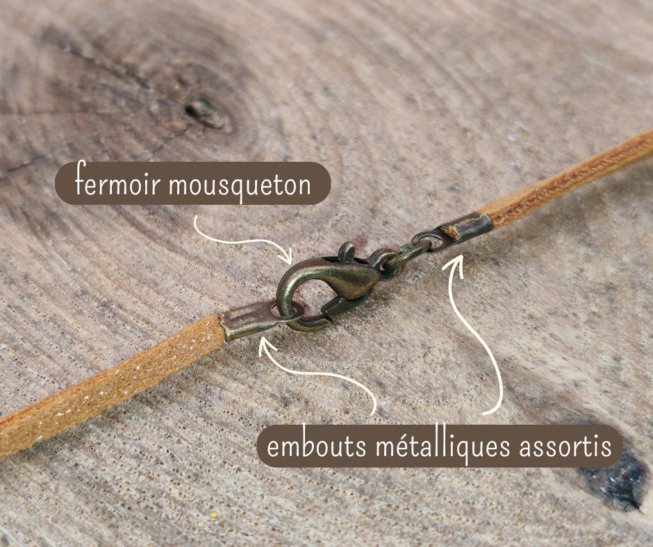 Ensemble pendentif + boucles d’oreilles – Plumes de minuit