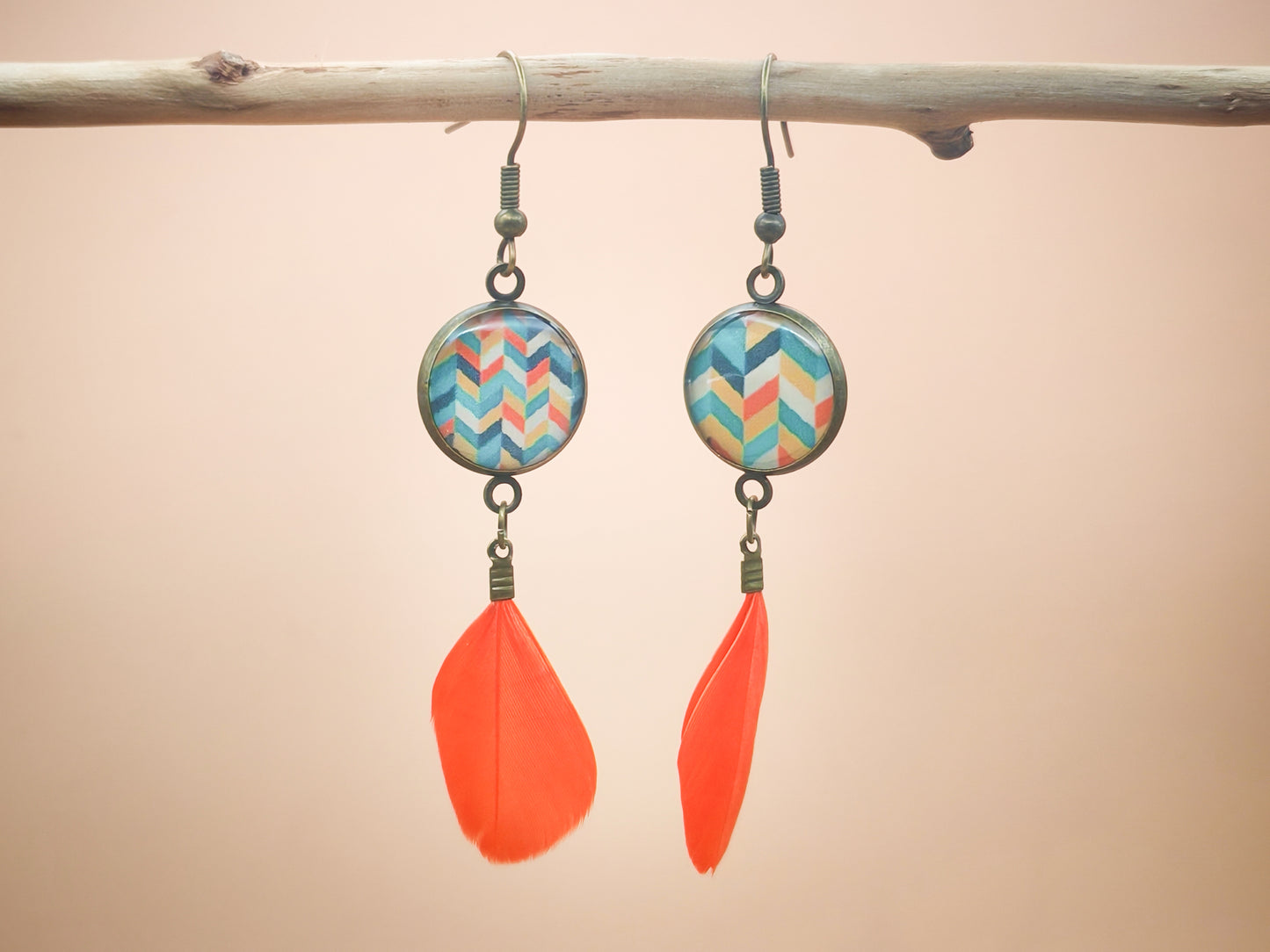 Boucles d'oreilles - L’éclat des plumes corail