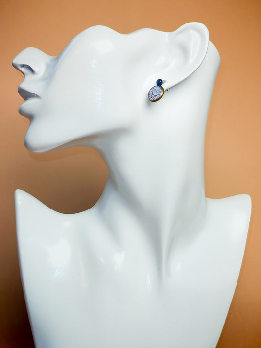 Clous d’oreilles – Spirales d’indigo sur ciel d’aquarelle