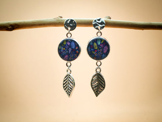 Boucles d'oreilles – Feuilles d’arc-en-ciel et reflets de forêt