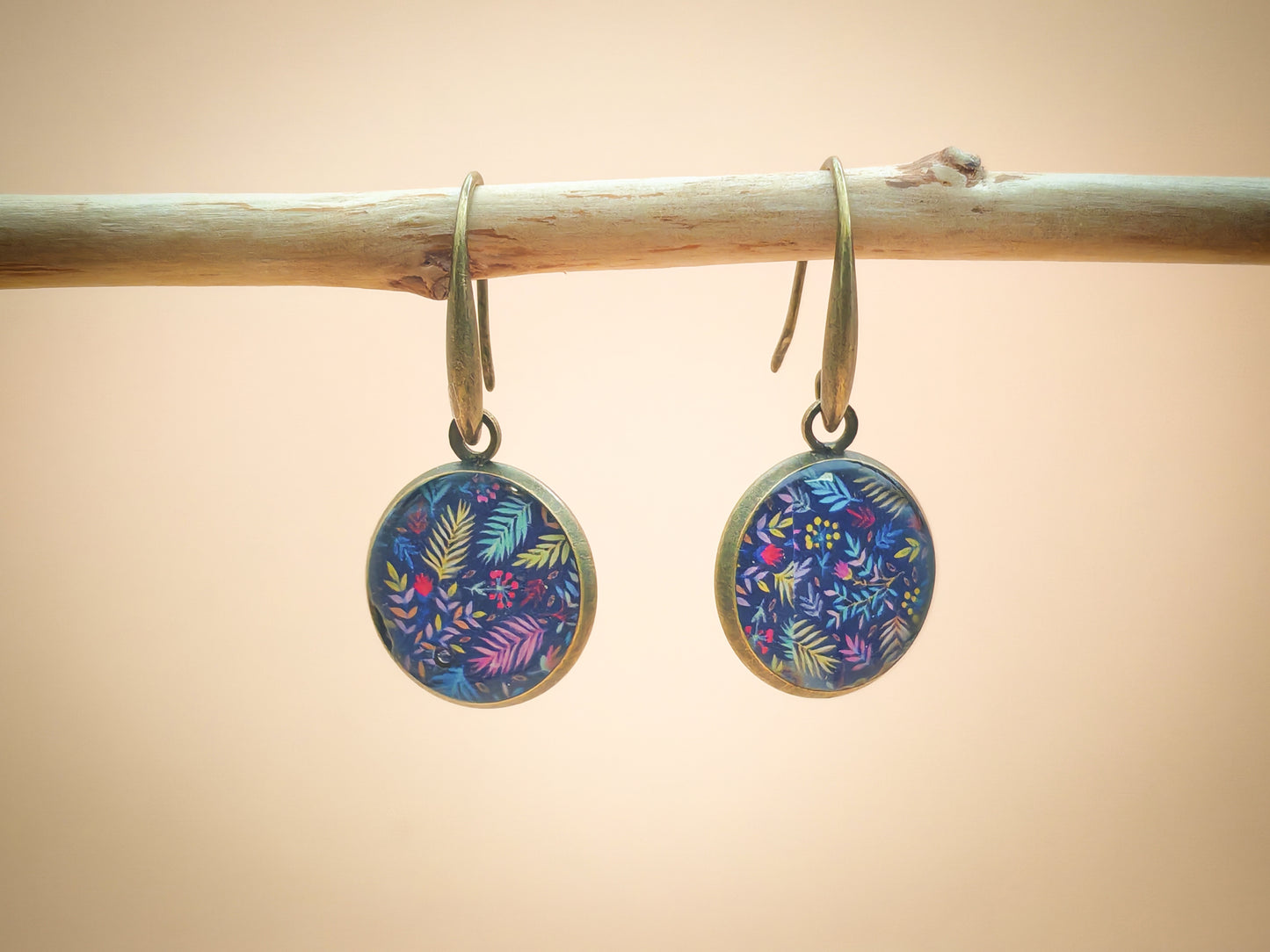 Boucles d’oreilles – Forêt enchantée sous ciel d’encre