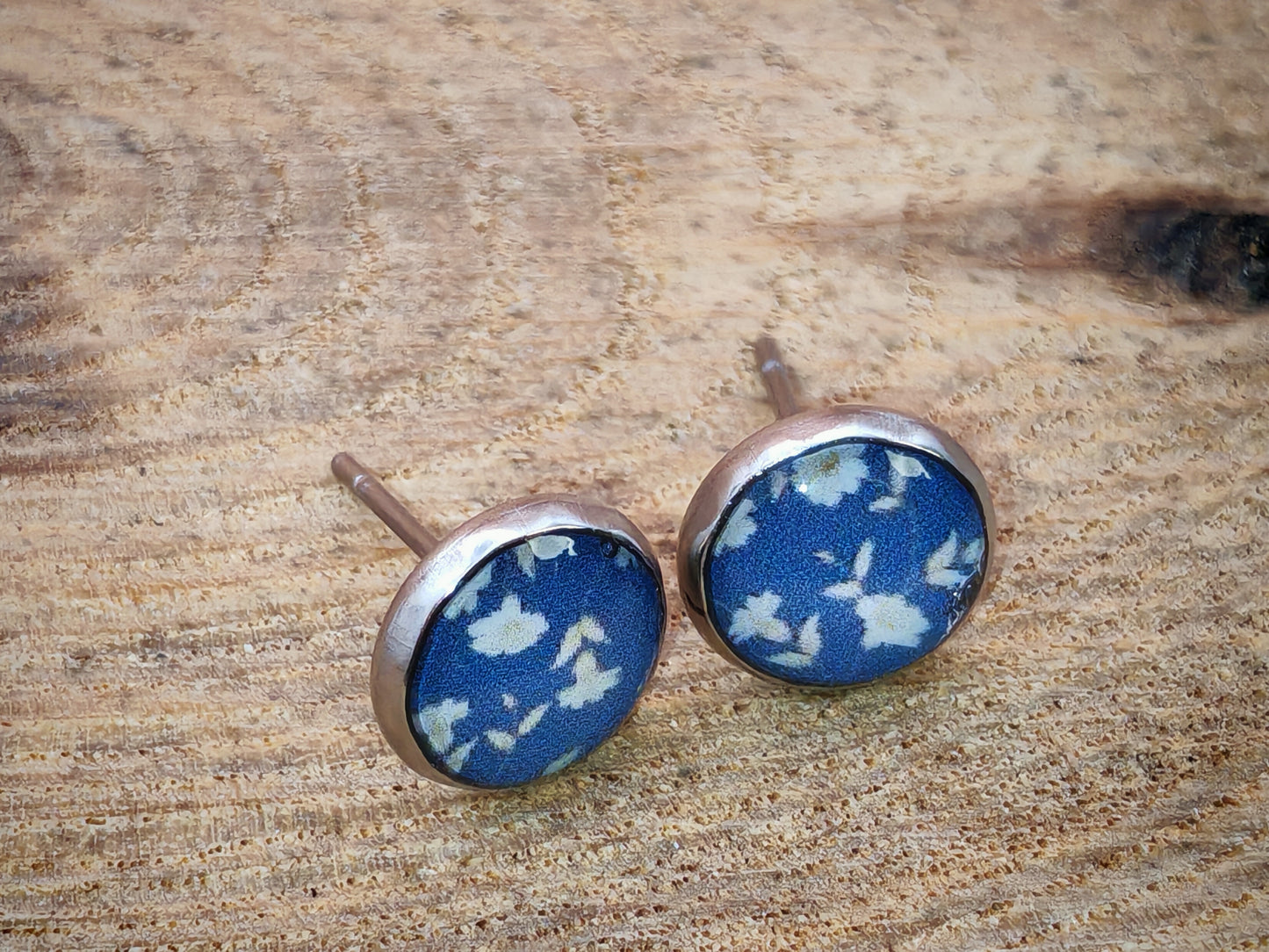 Clous cabochon de 8 mm – Fleurs d’azur