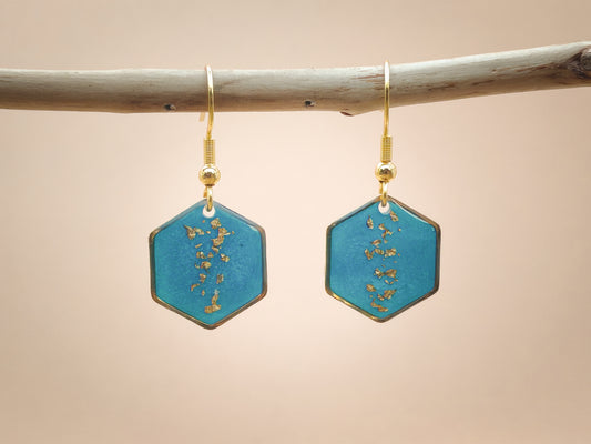 Boucles d’oreilles – Éclats d’or sur lagon bleu