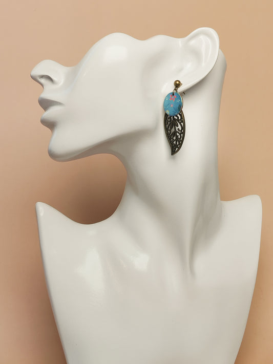 Boucles d’oreilles – Feuilles bronze et ciel fleuri