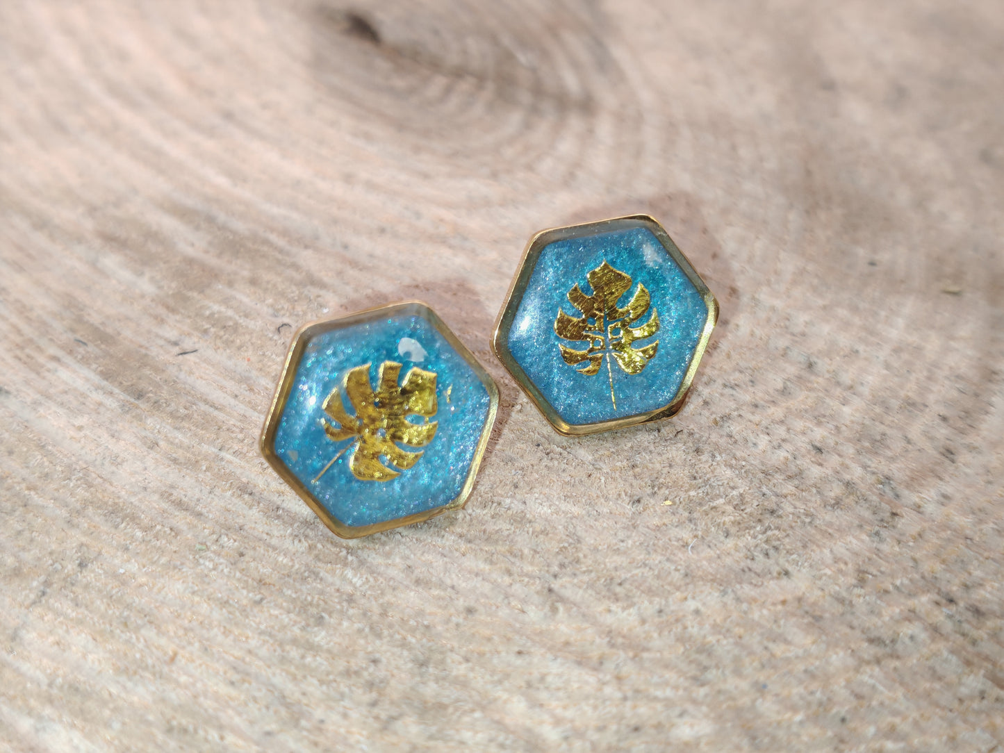 Clous d’oreilles – Feuilles d’Océan