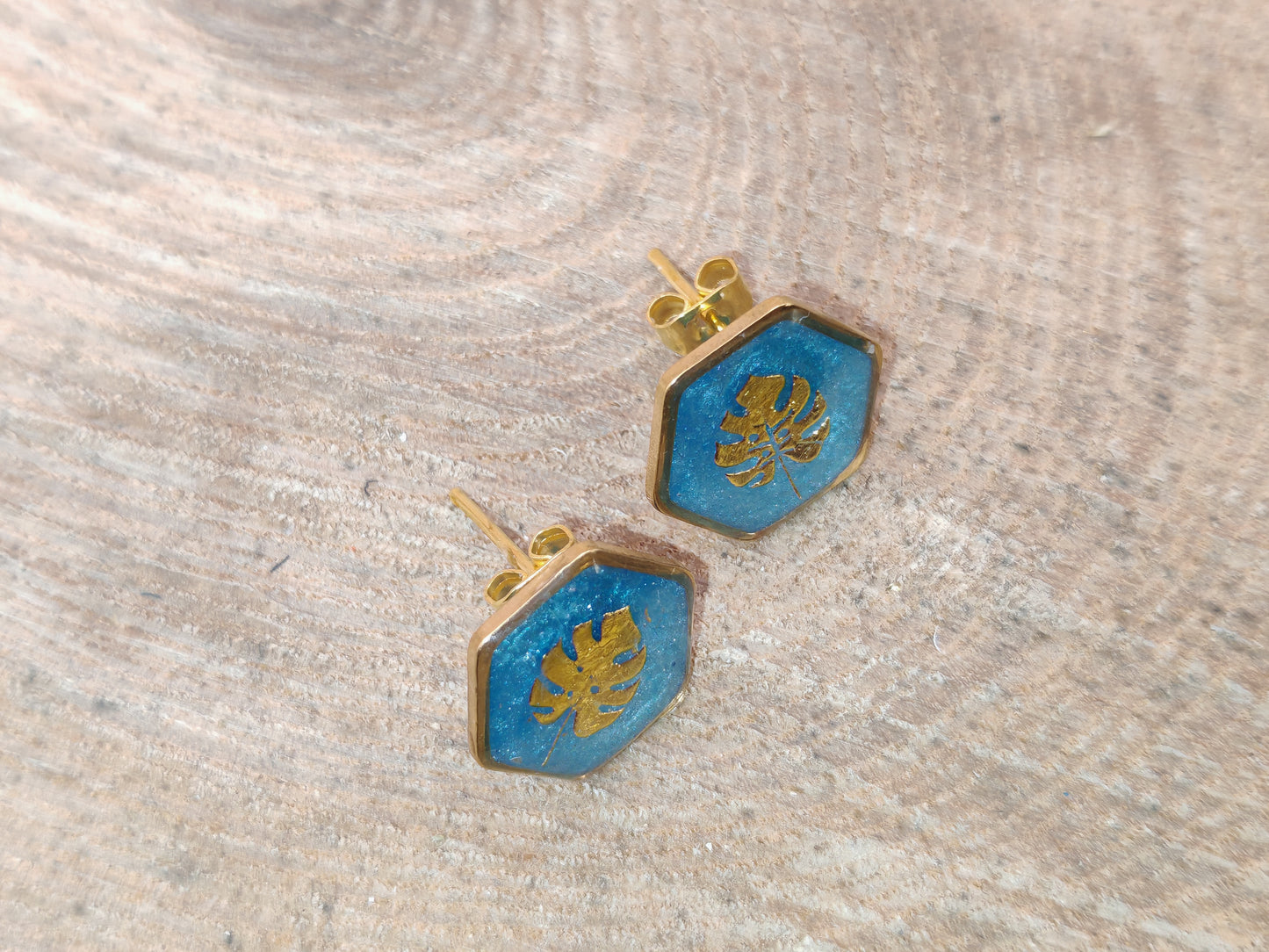 Clous d’oreilles – Feuilles d’Océan