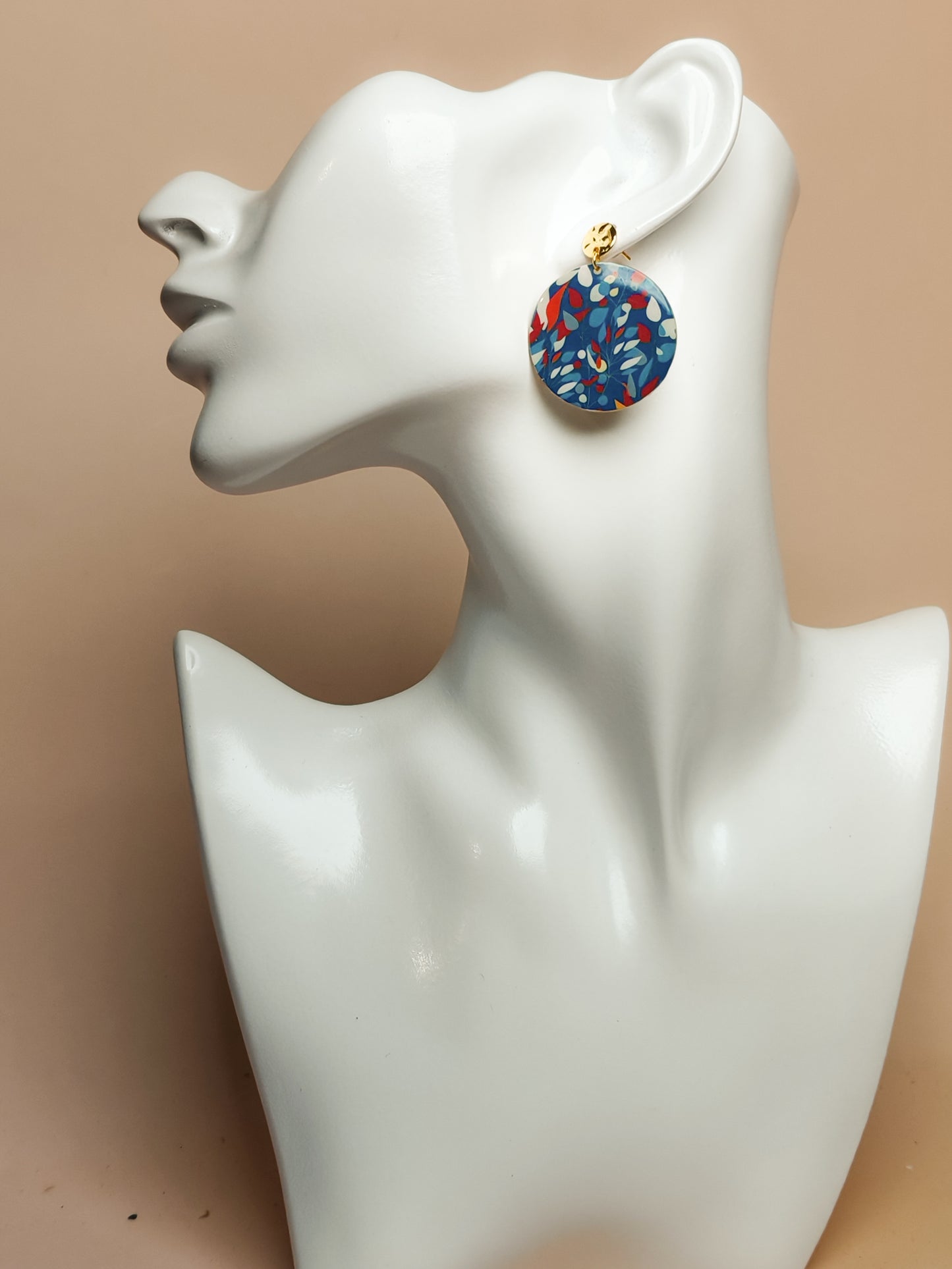 Boucles d’oreilles – Feuillage en éclats bleutés