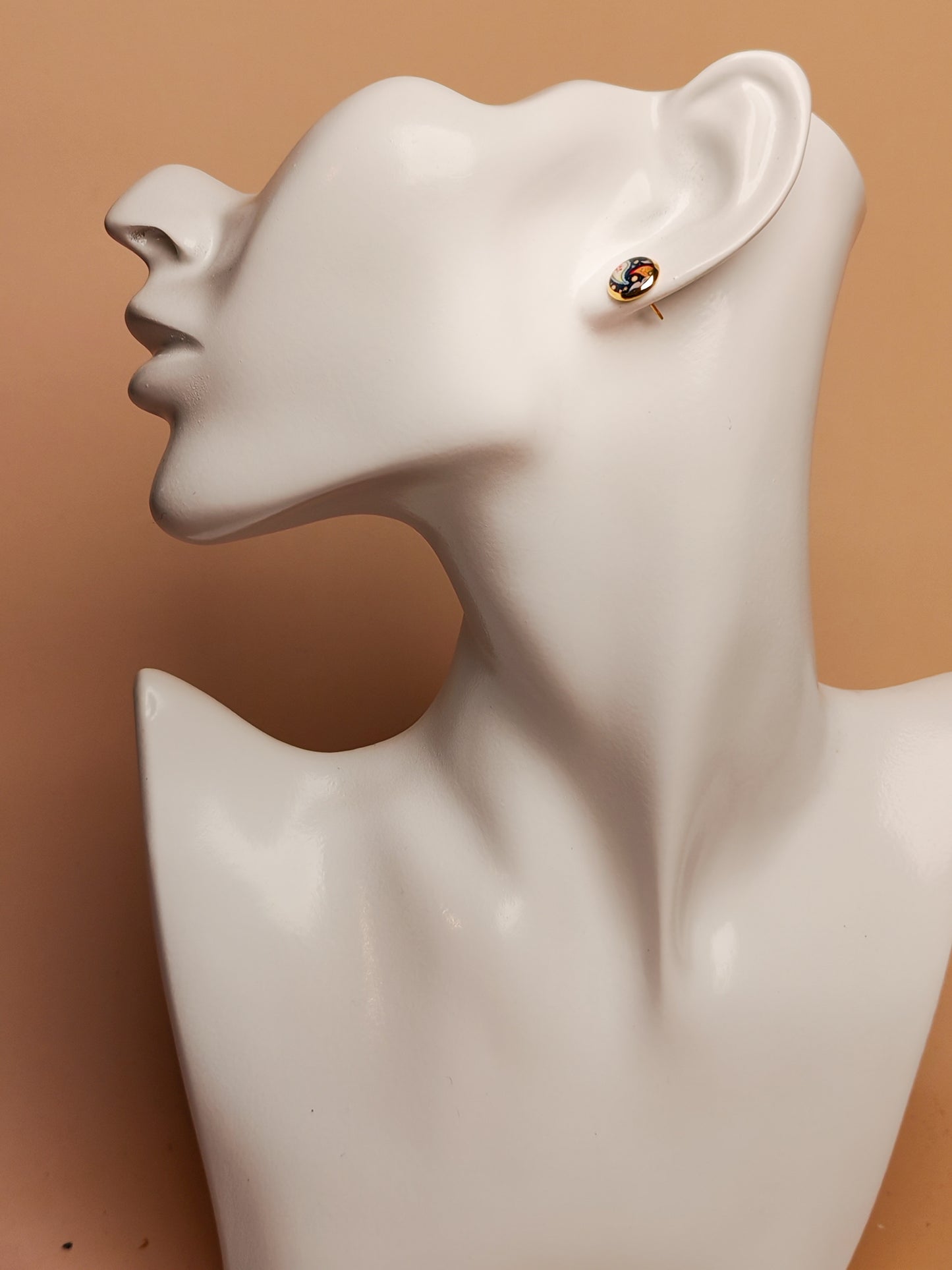 Clous cabochon de 8 mm – Éclats paisley sur bleu profond