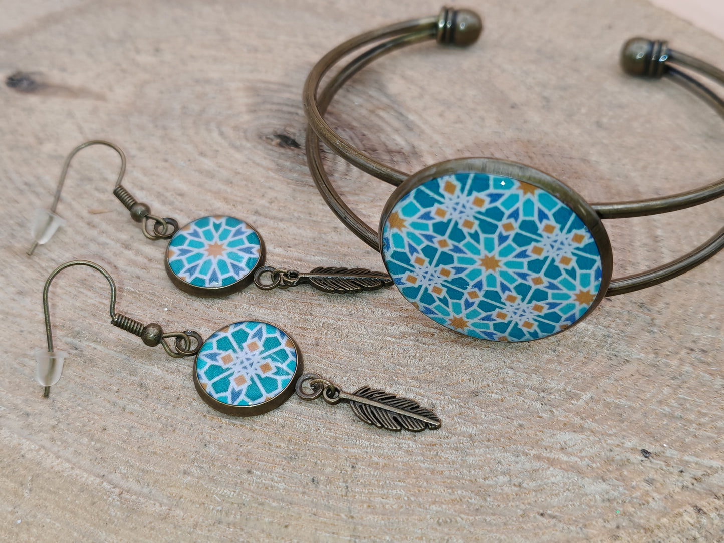 Ensemble bracelet + boucles d’oreilles – Rosaces orientales