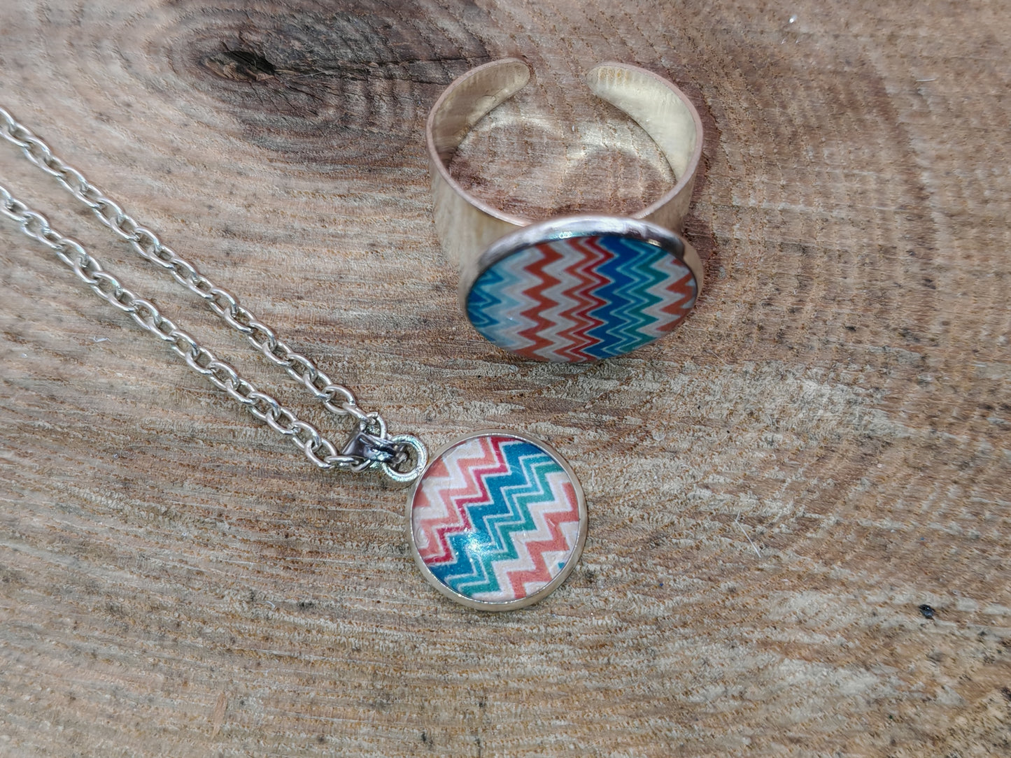 Ensemble pendentif + bague - Ondes colorées