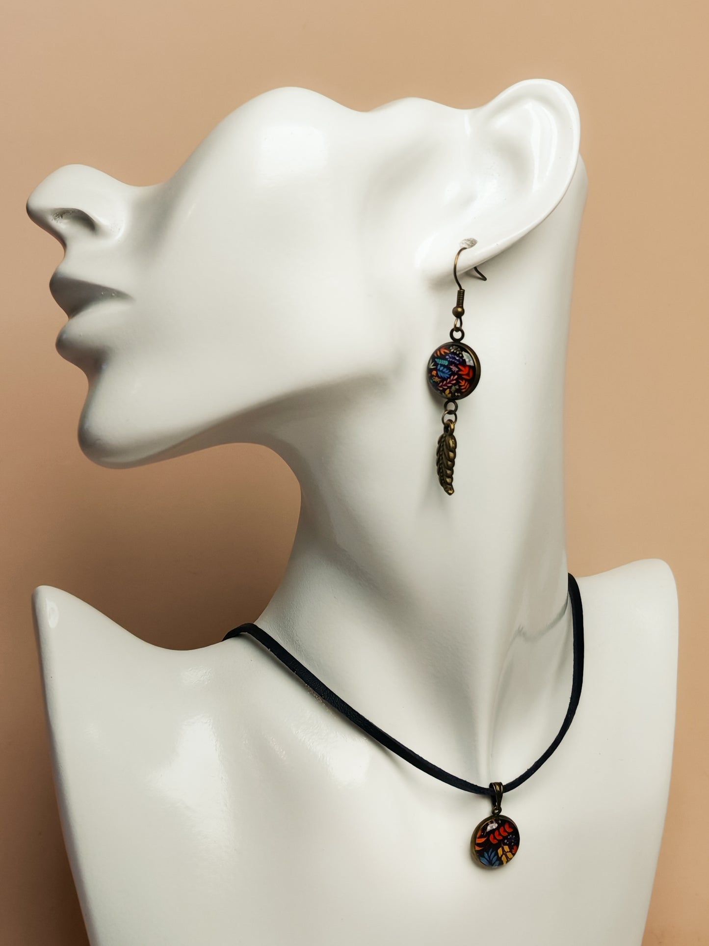 Ensemble pendentif + boucles d’oreilles – Clairière flamboyante