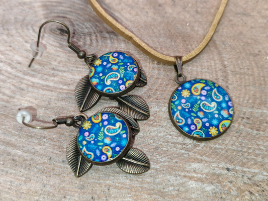 Ensemble pendentif + boucles d’oreilles – Jardin cachemire