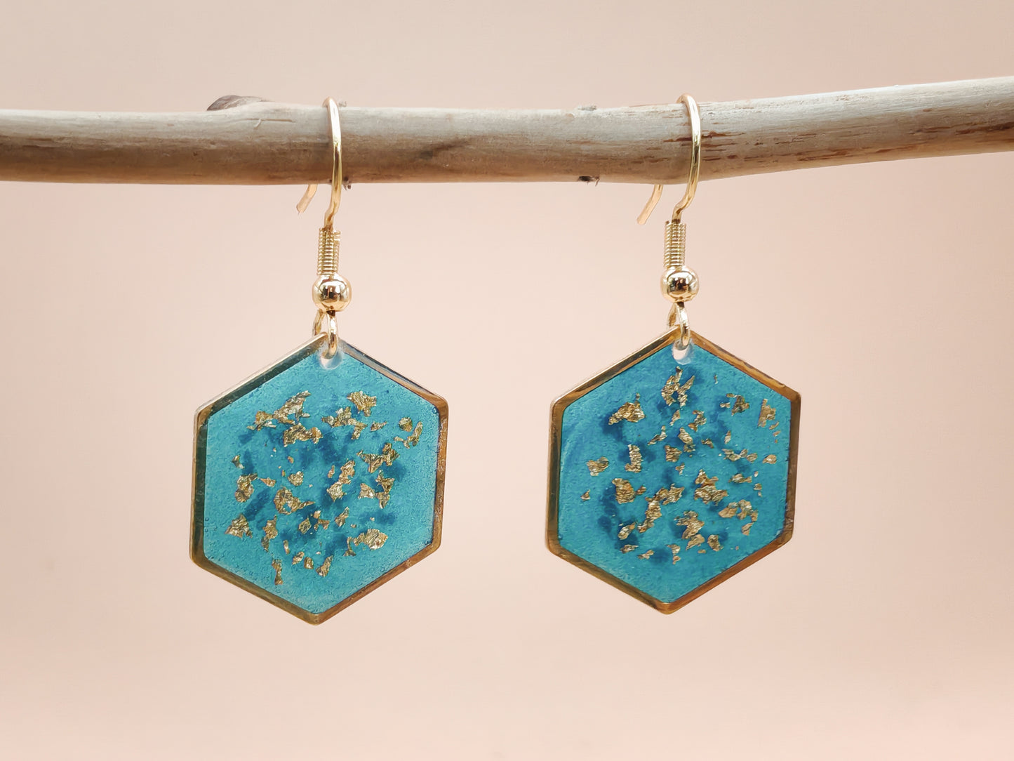 Boucles d’oreilles – Hexagones lumineux