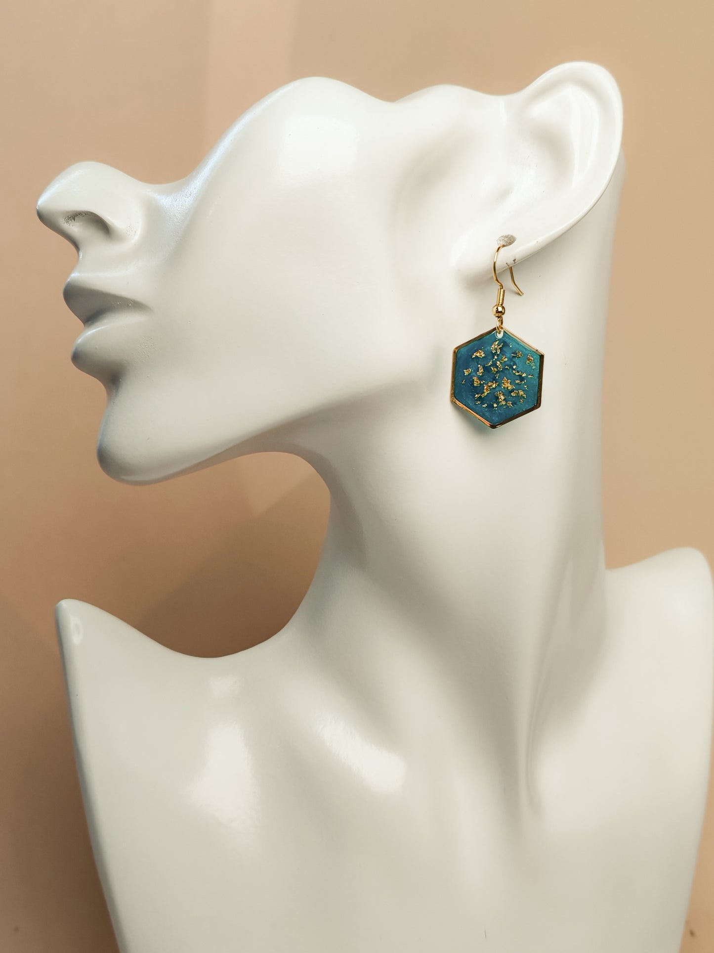 Boucles d’oreilles – Hexagones lumineux