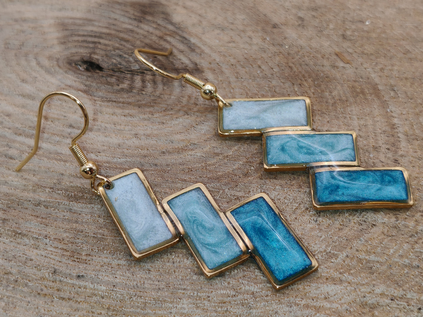 Boucles d’oreilles – Rectangles en cascade bleu dégradé