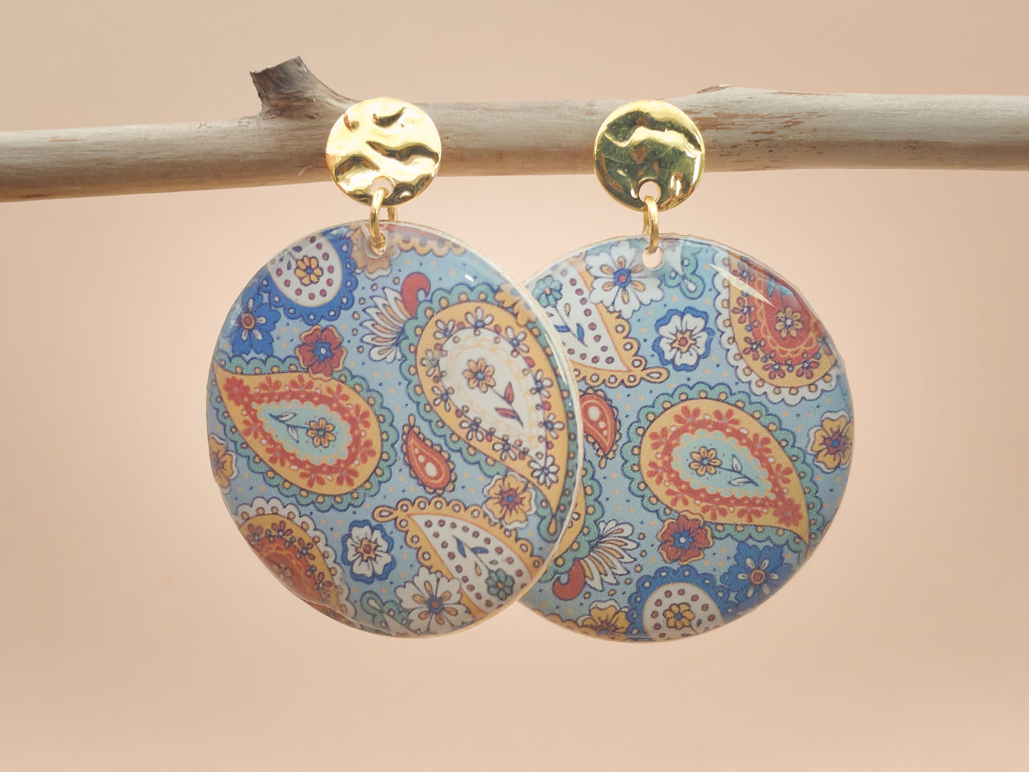 Boucles d’oreilles – Éclats paisley dorés