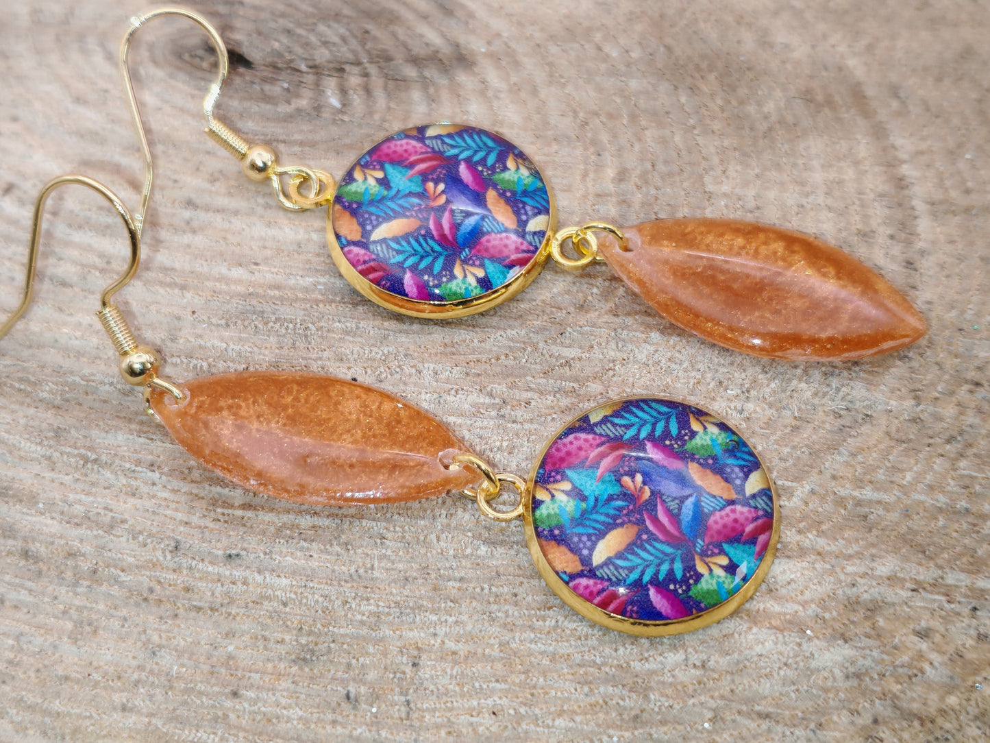 Boucles d’oreilles asymétriques – Feuillage flamboyant