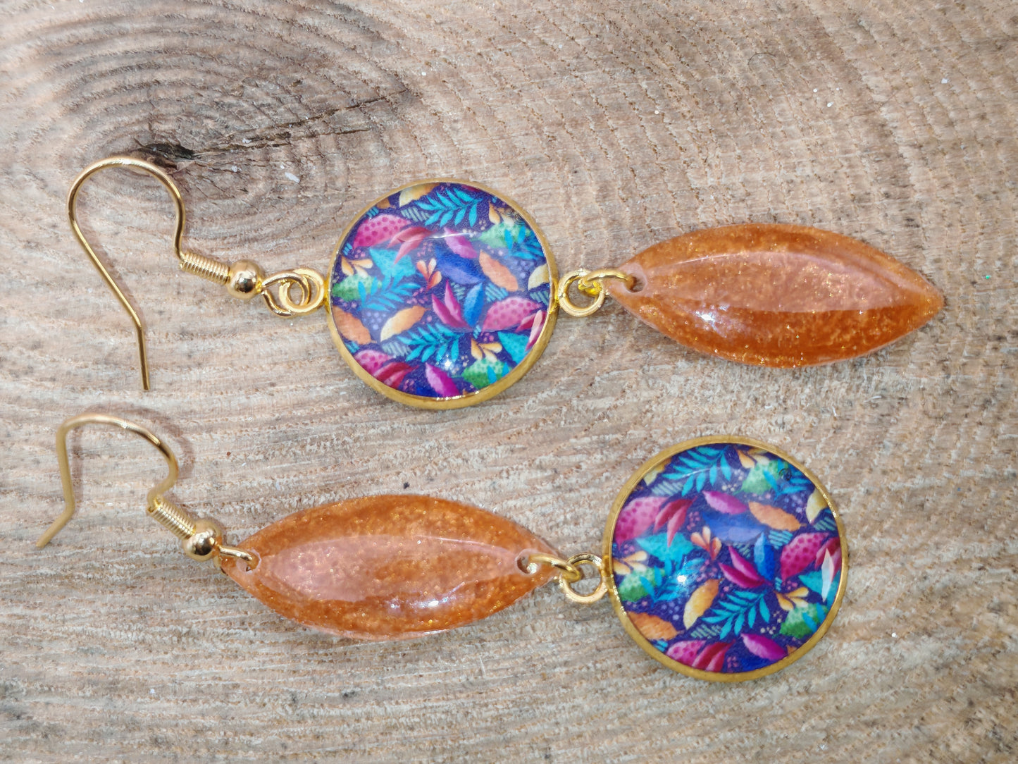 Boucles d’oreilles asymétriques – Feuillage flamboyant