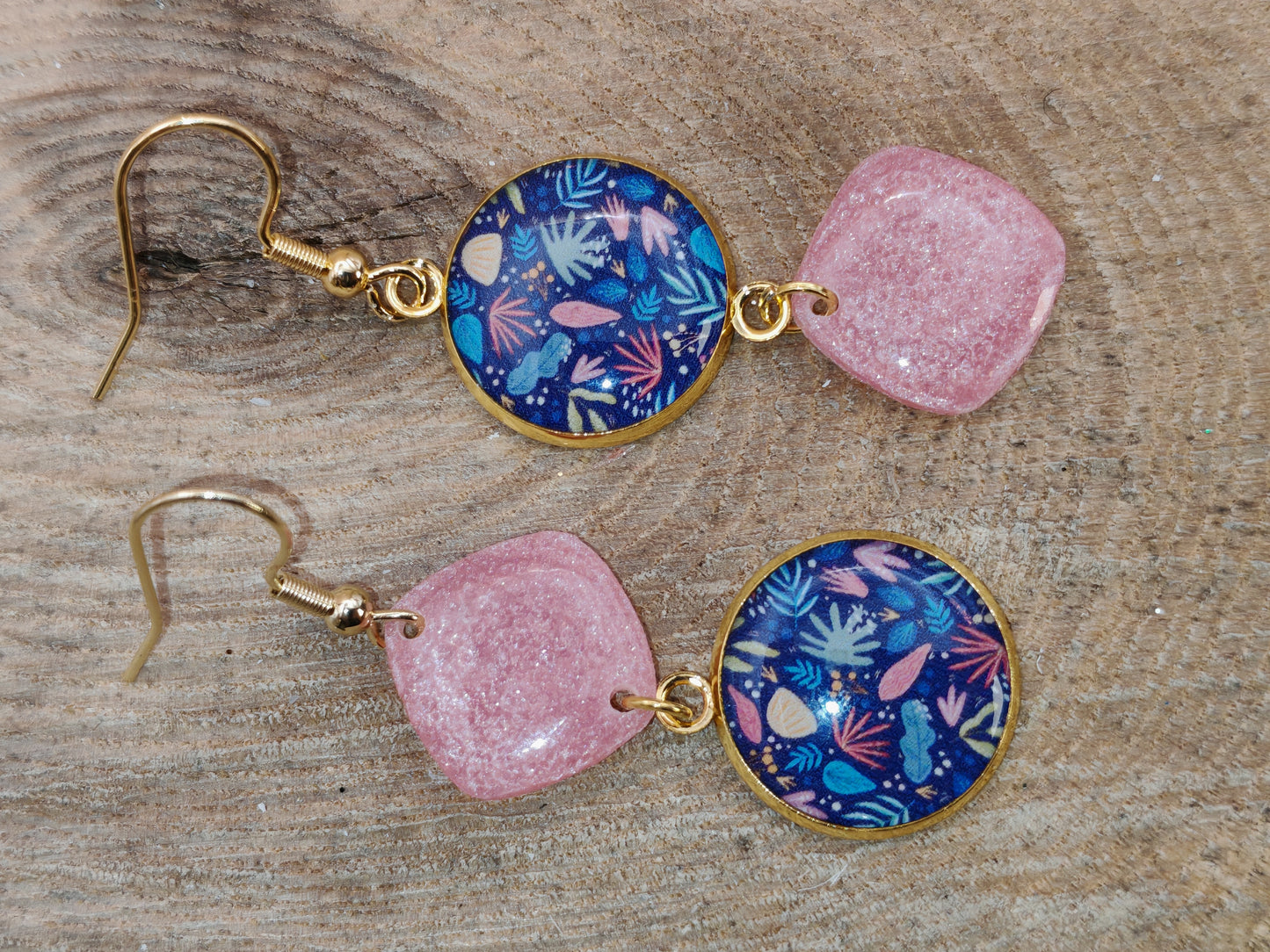 Boucles d’oreilles asymétriques – Jardin nocturne rosé