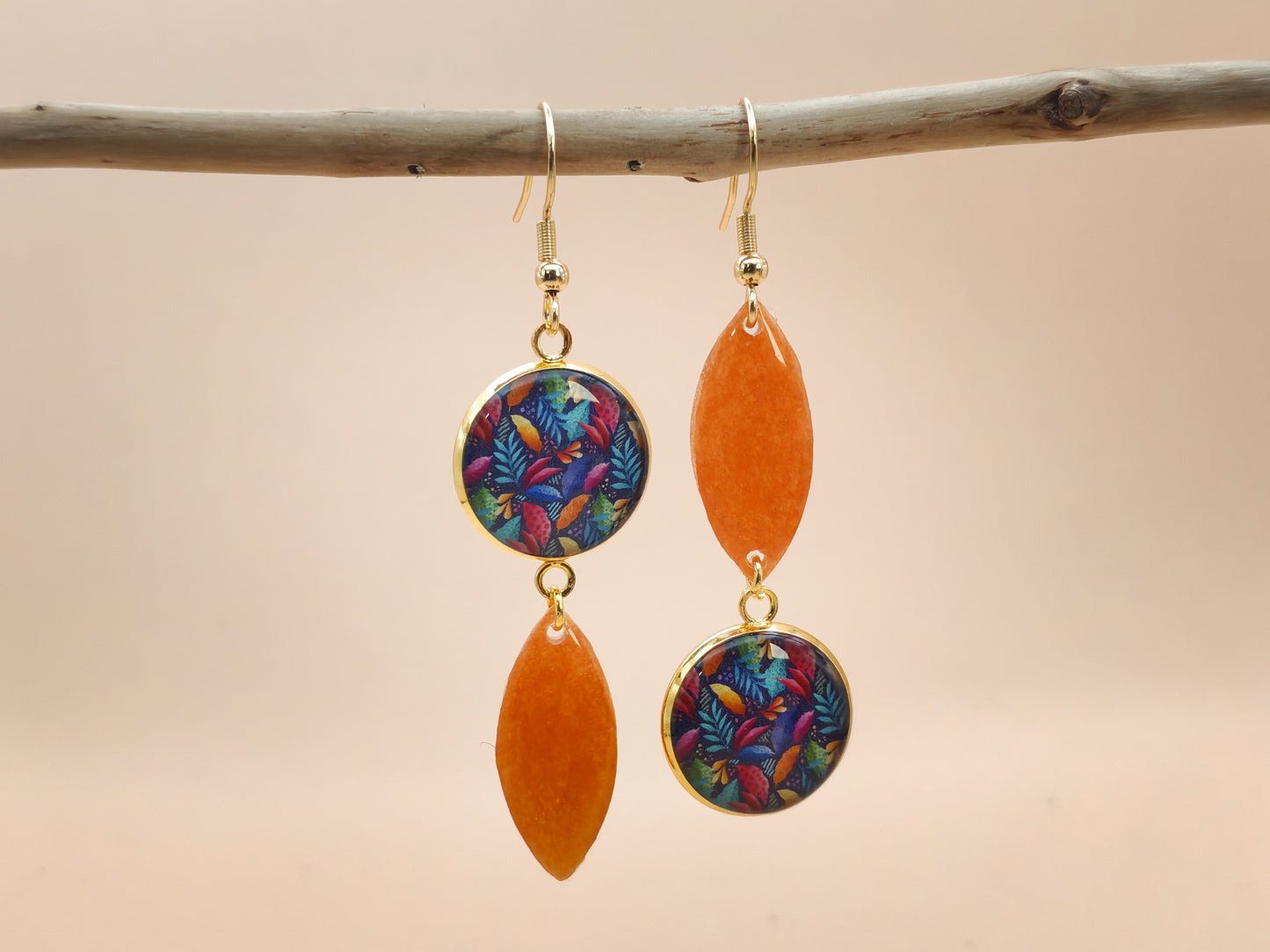 Boucles d’oreilles asymétriques – Feuillage flamboyant