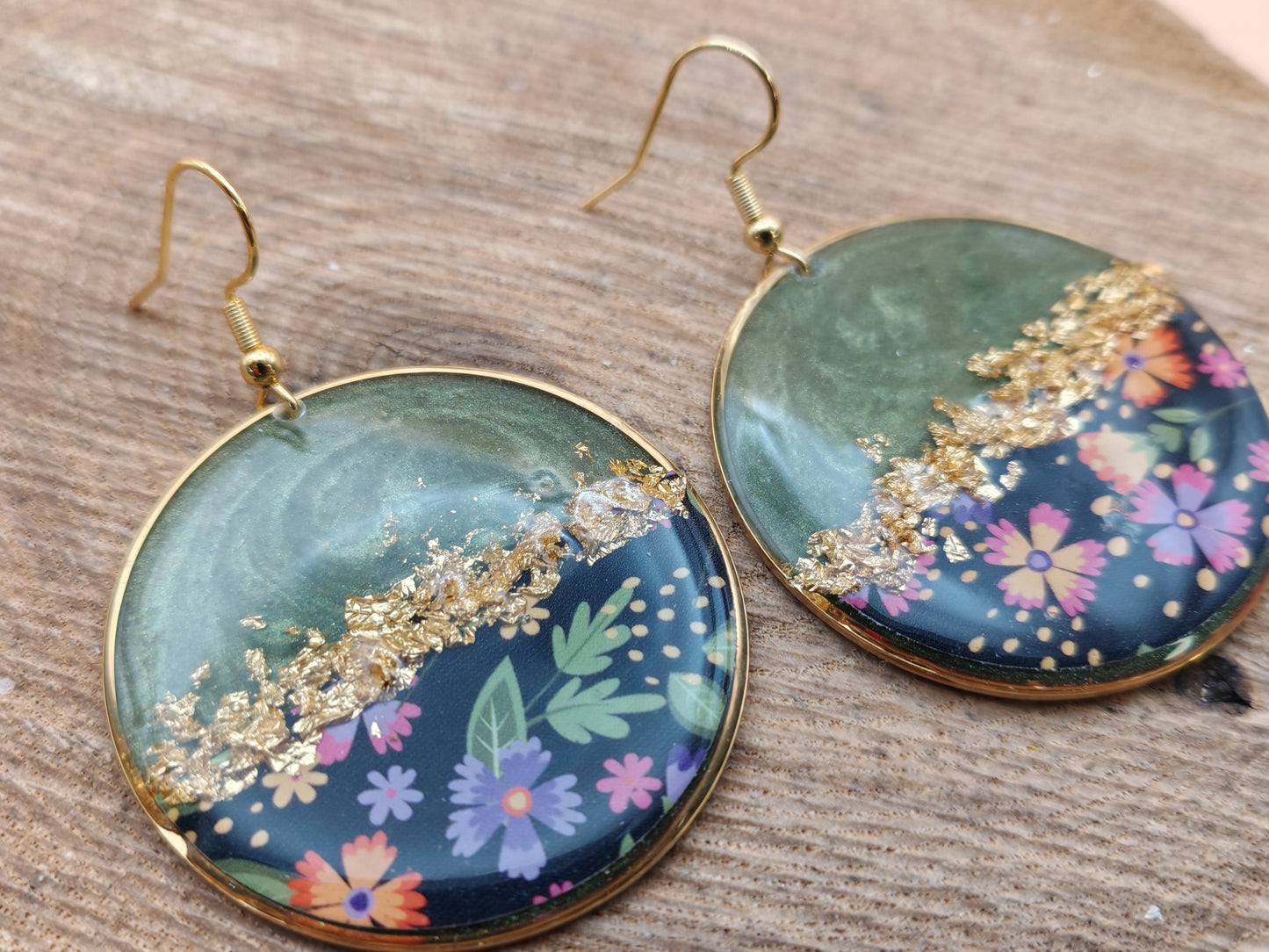 Boucles d’oreilles pendantes – Jardin nocturne et éclats dorés