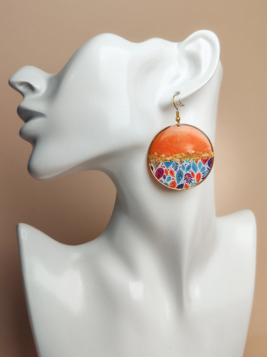 Boucles d’oreilles pendantes – Terracotta lumineux et feuillages dorés