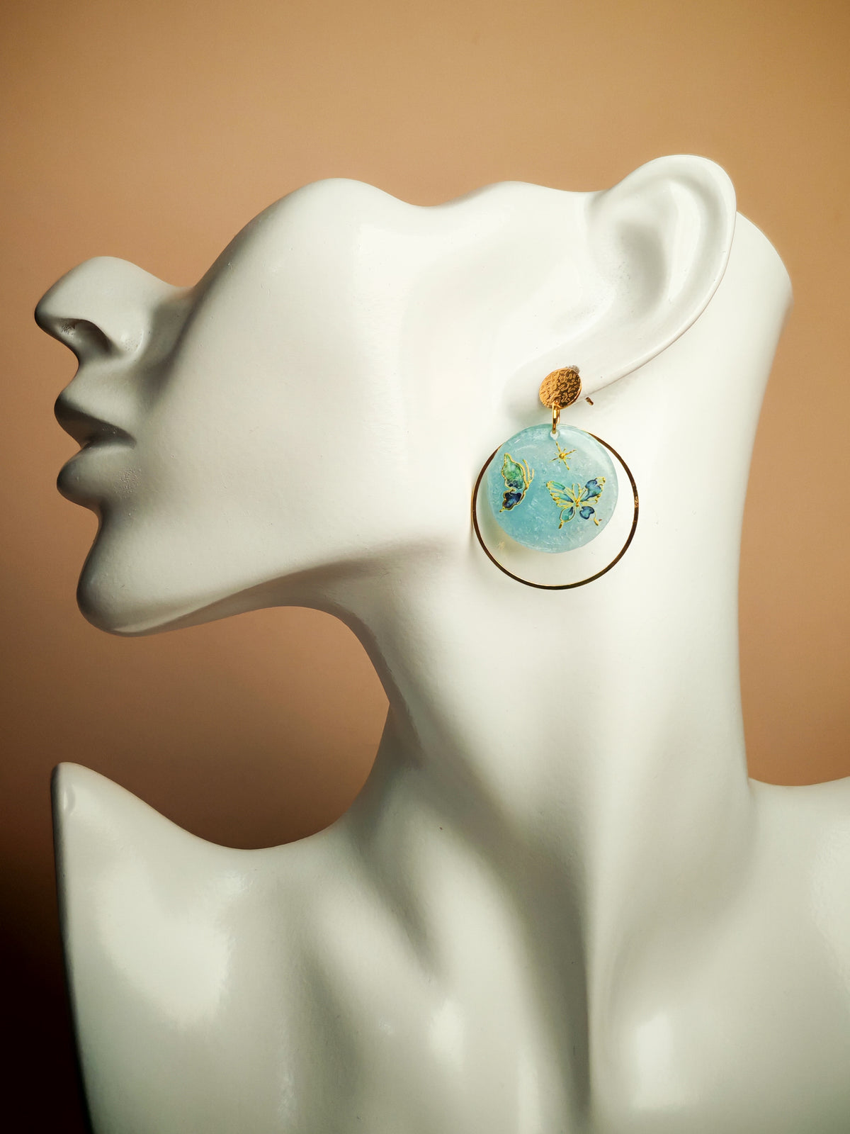 Boucles d’oreilles – Papillons en suspension