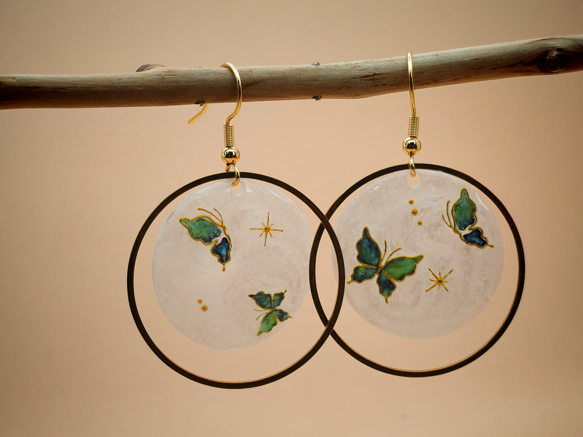 Boucles d’oreilles – Papillons sur brume nacrée