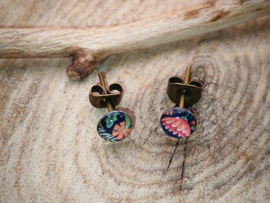 Clous d’oreilles – Jardin contrasté