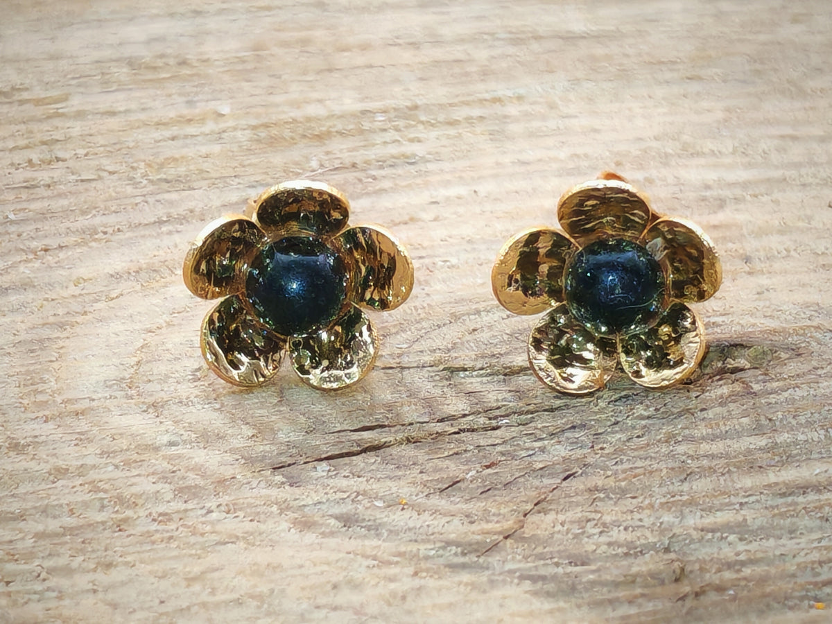 Clous d'oreille - Fleurs dorées