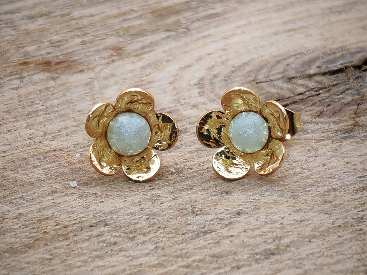 Clous d'oreille - Fleurs dorées
