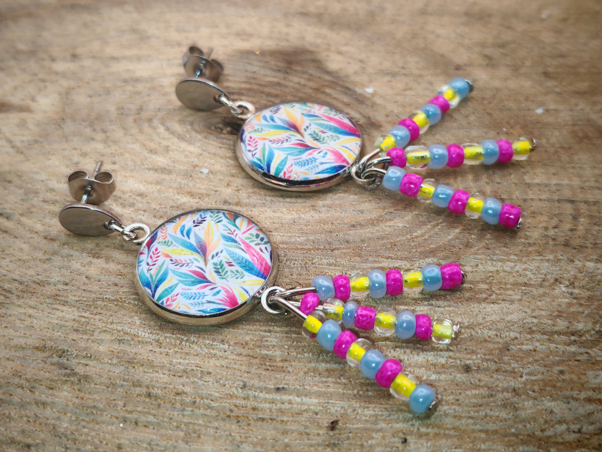 Boucles d’oreilles – Feuilles pastel et éclats lumineux